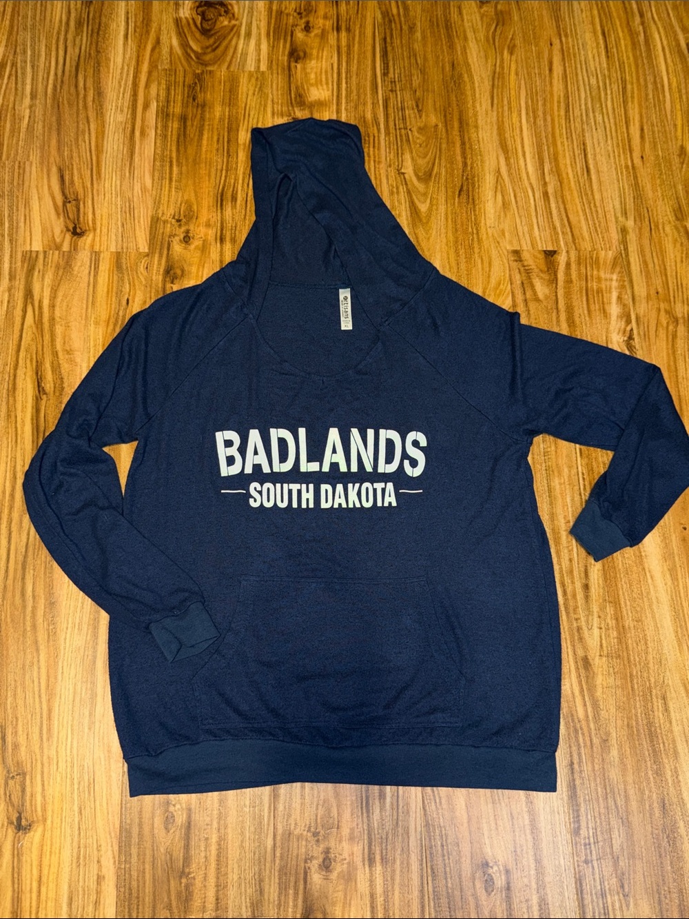 Artisans women XL BADLANDS South Dakota Navy BLUE Hoodie Sweater graphic white
